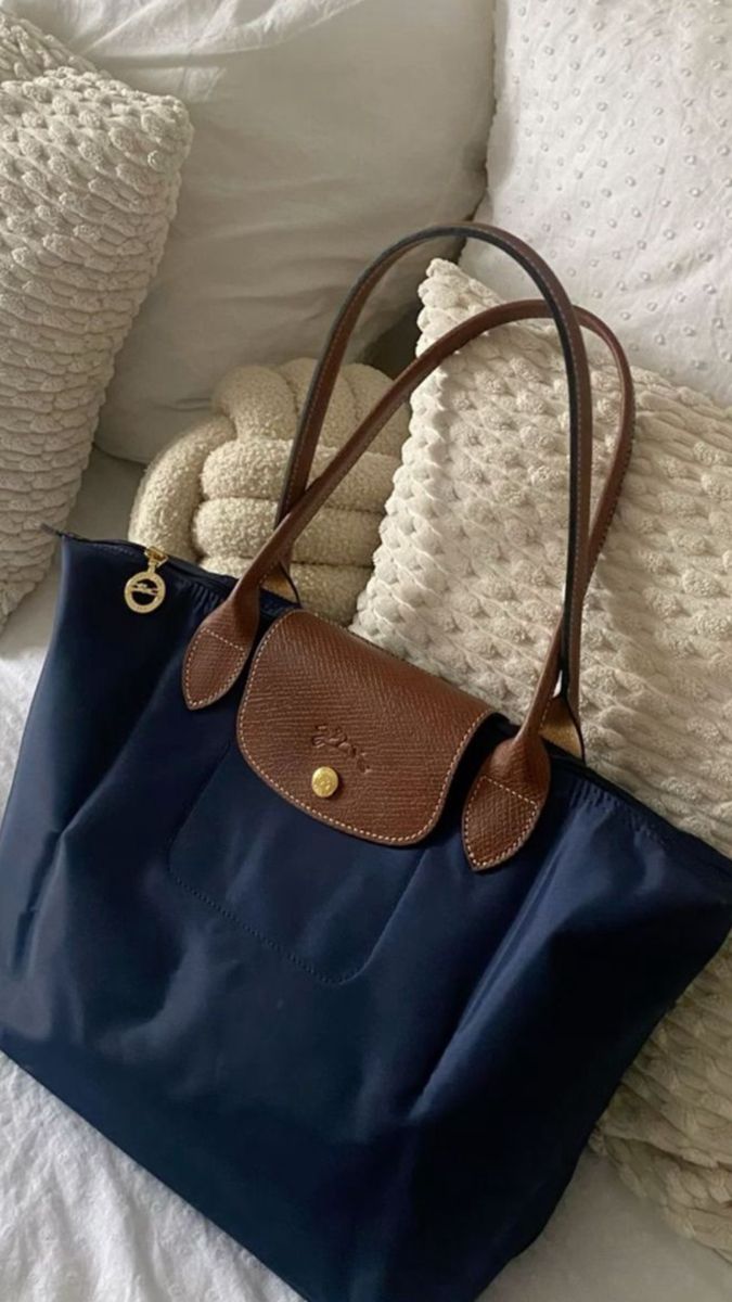 Tote Bags for University — Everyday Campus Bag UTHAAN